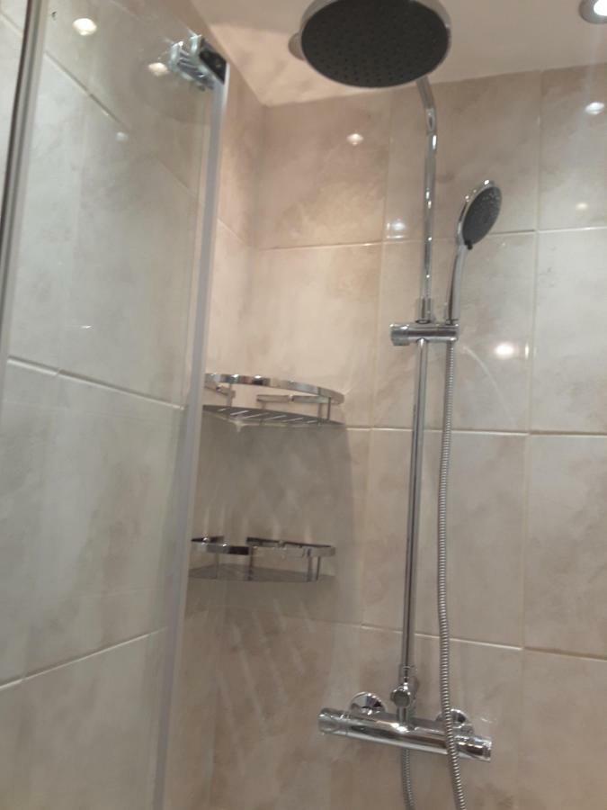 לונדון Exclusive Rooms מראה חיצוני תמונה